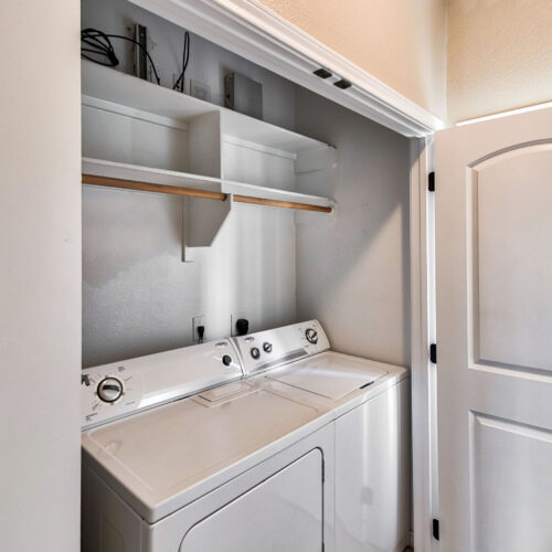 wolf-creek-condos-college-station-10 Wolf Creek Condos Laundry Room